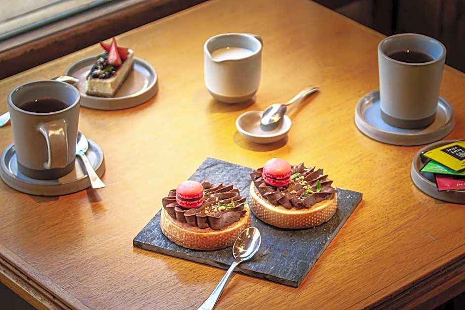 Tremun Mirador Del Lago Hotel