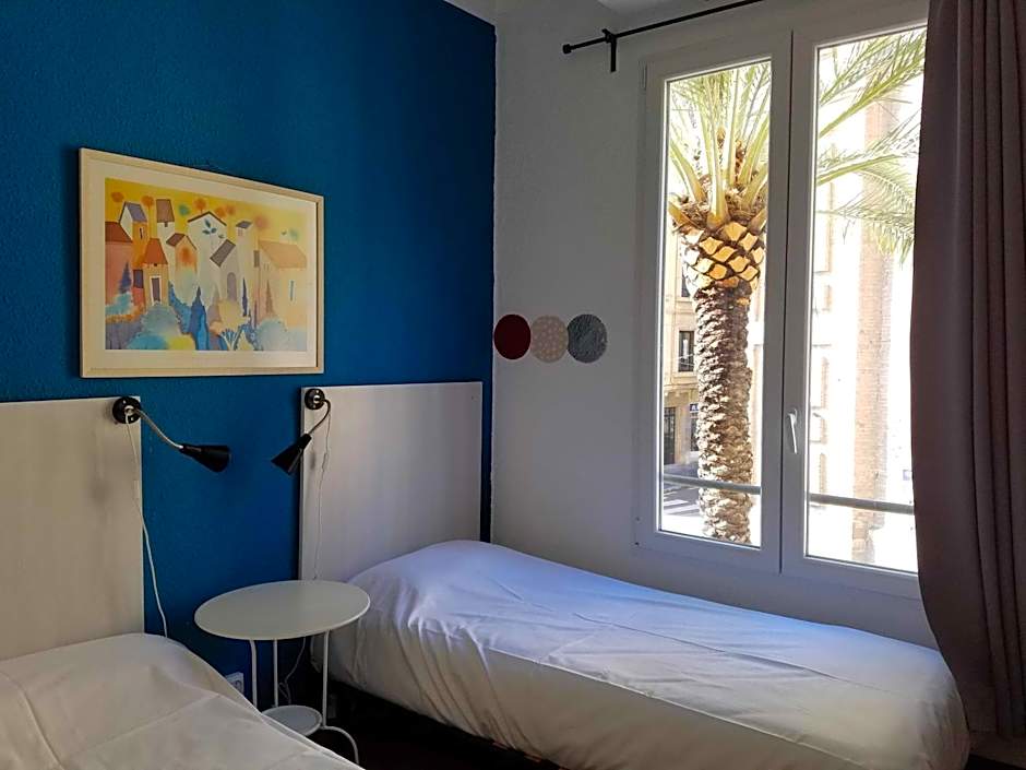 Russafa Youth Hostel