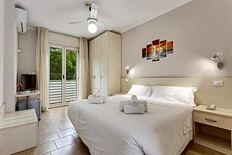 Double or Twin Room with Balcony