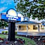 Days Inn & Suites by Wyndham Williamsburg Colonial