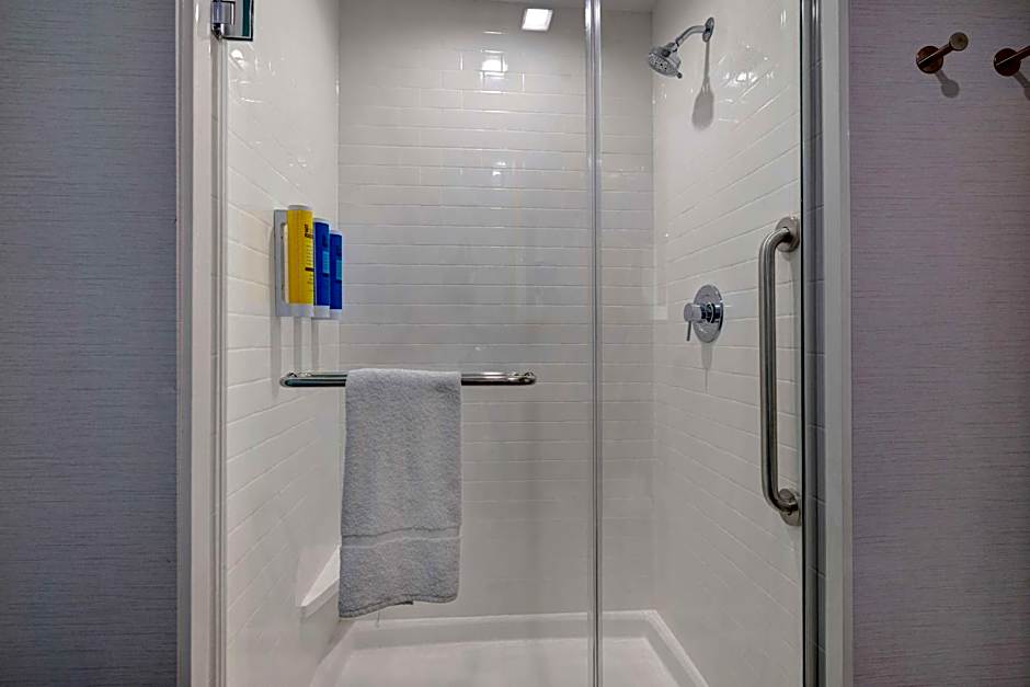 Tru By Hilton Galveston