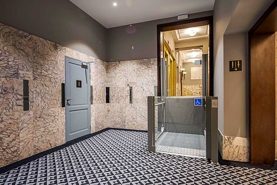 DoubleTree By Hilton Brussels City