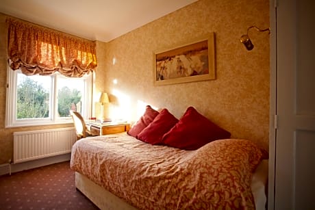 Standard Single Room with Shower