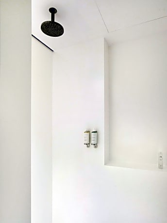 Apartment - Queen Bed Non-Smoking Terrace Kitchenette Continental Breakfast