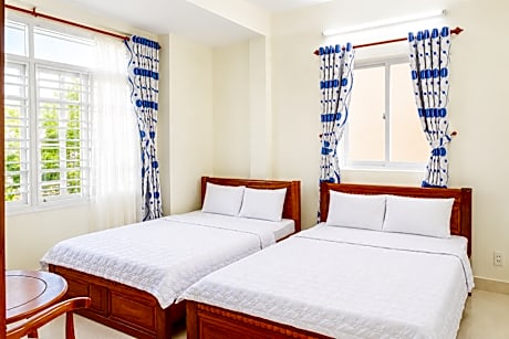Deluxe Quadruple Room