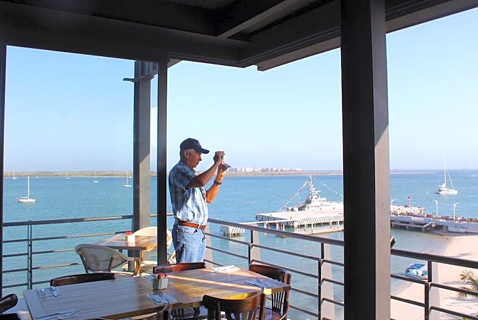 Seven Crown La Paz Malecon