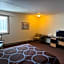 Iron Mountain Inn & Suites MI US 2
