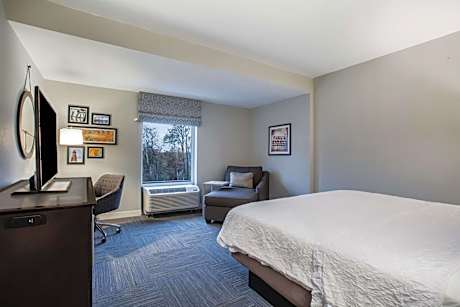 King Room - Non-Smoking