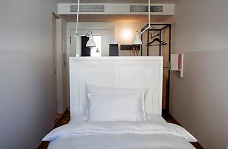 Small Single Room