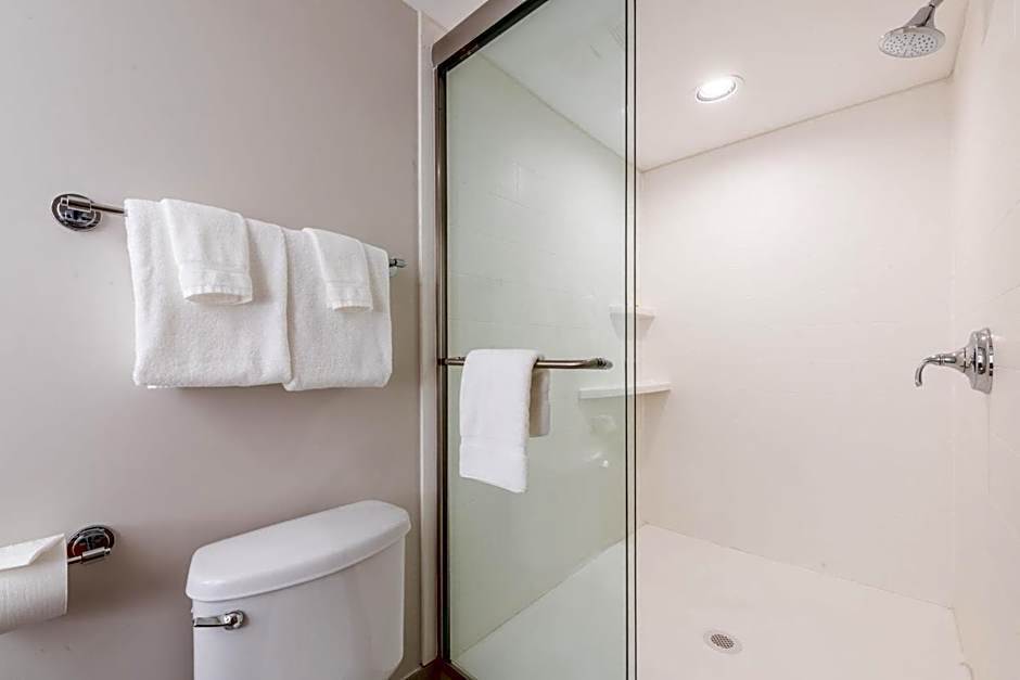 Holiday Inn Express Hotel & Suites Bradenton West By IHG