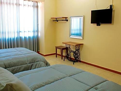 Hotel Galaxia