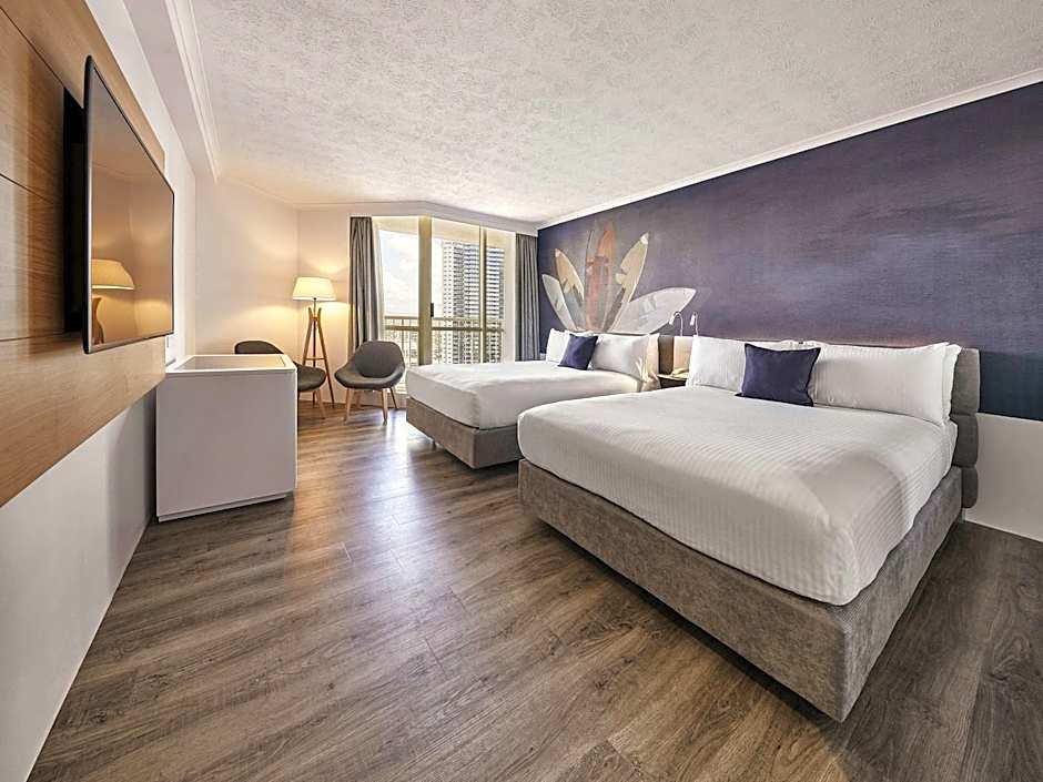 Novotel Surfers Paradise