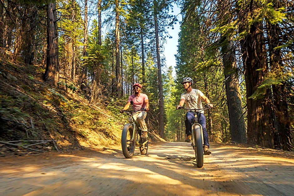 Tenaya Lodge at Yosemite