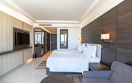 Standard Room with City View