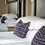 Elmers Court Hotel