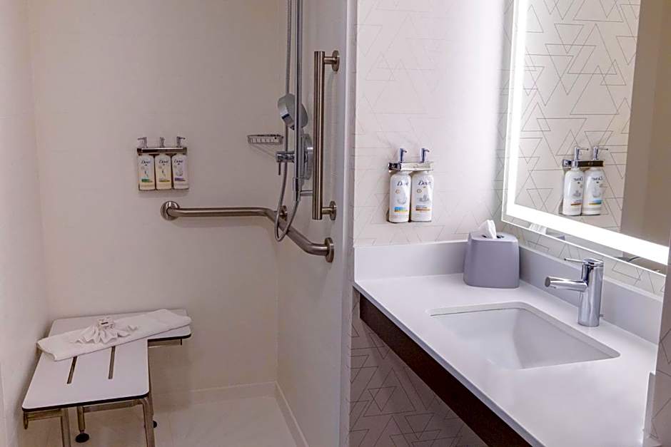 Holiday Inn Express - Neptune By IHG