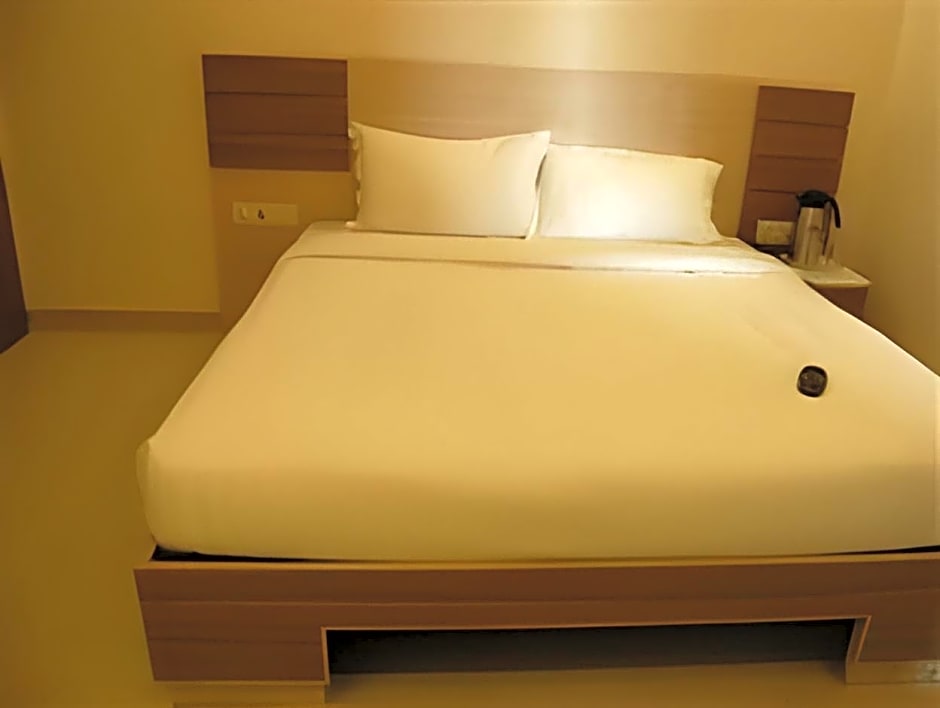 Hotel Mandiram