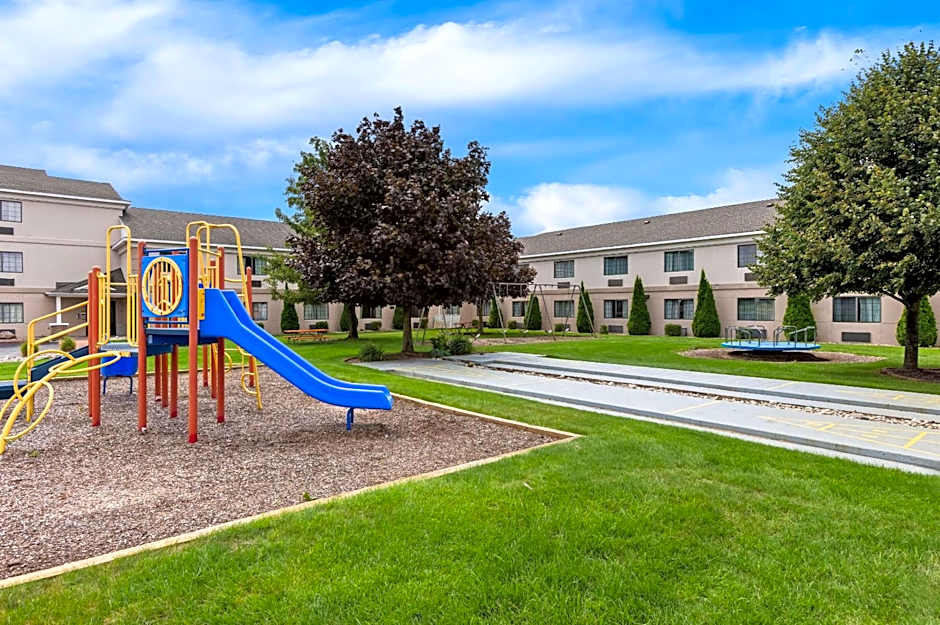 Comfort Inn Ludington near US-10