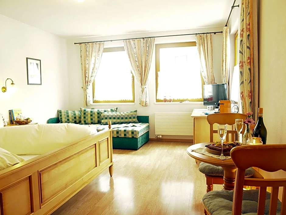 Apart-Garni Motnaida