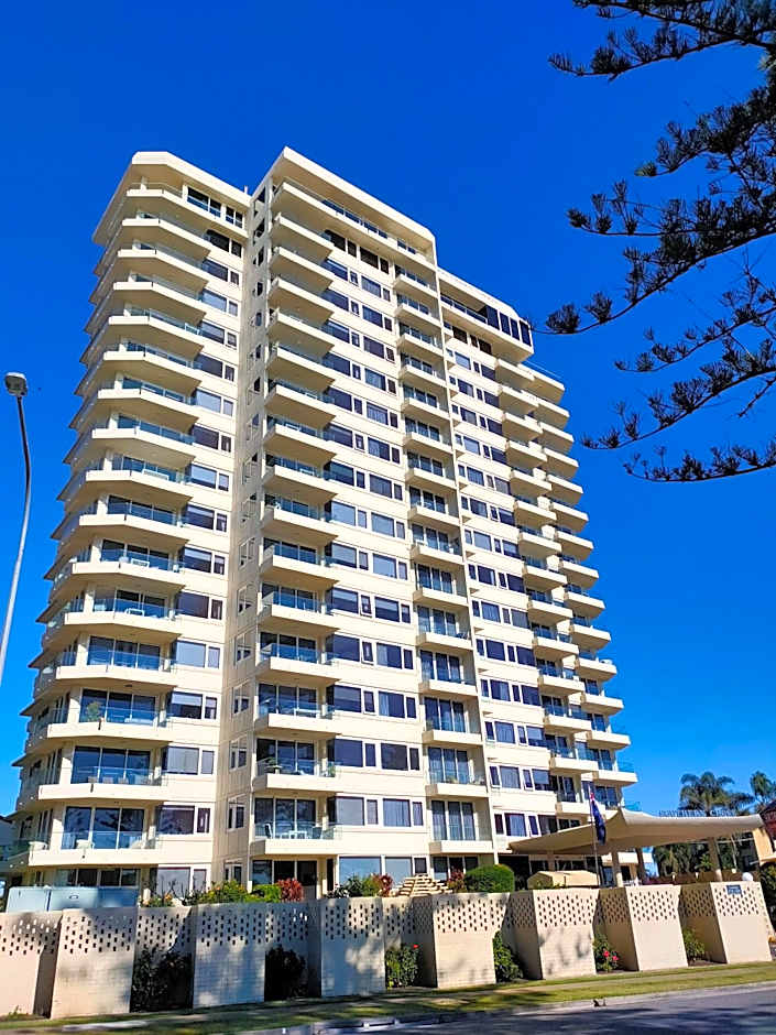 Southern Cross Beachfront Holiday Apartments