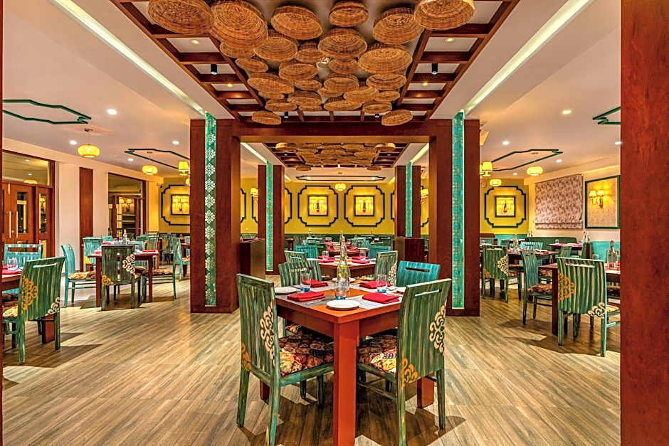 Sterling Ooty Elk Hill