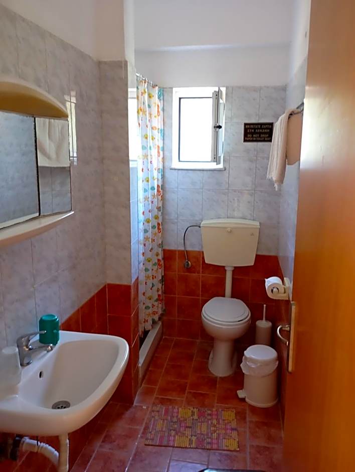 Denise Apartments Kefalos
