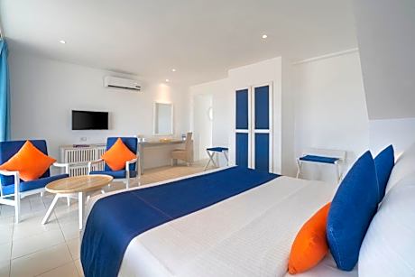 Beach Chalet King - Discounts (10% off on F&B, 10% off on Marine Mammal Safari, 15% on SPA)