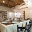 Capital Hotel Garni
