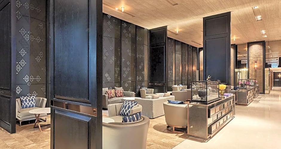 Hyatt Regency Bangkok Sukhumvit