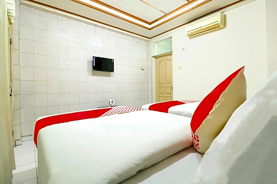 OYO 2580 Hotel Puri Royan