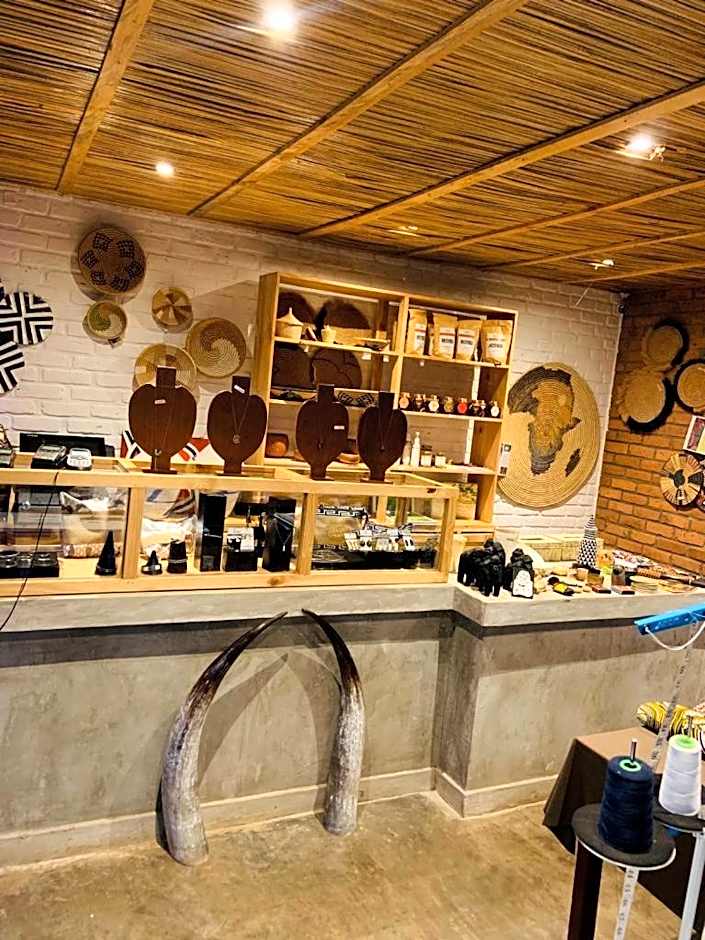 Heaven Restaurant & Boutique Hotel