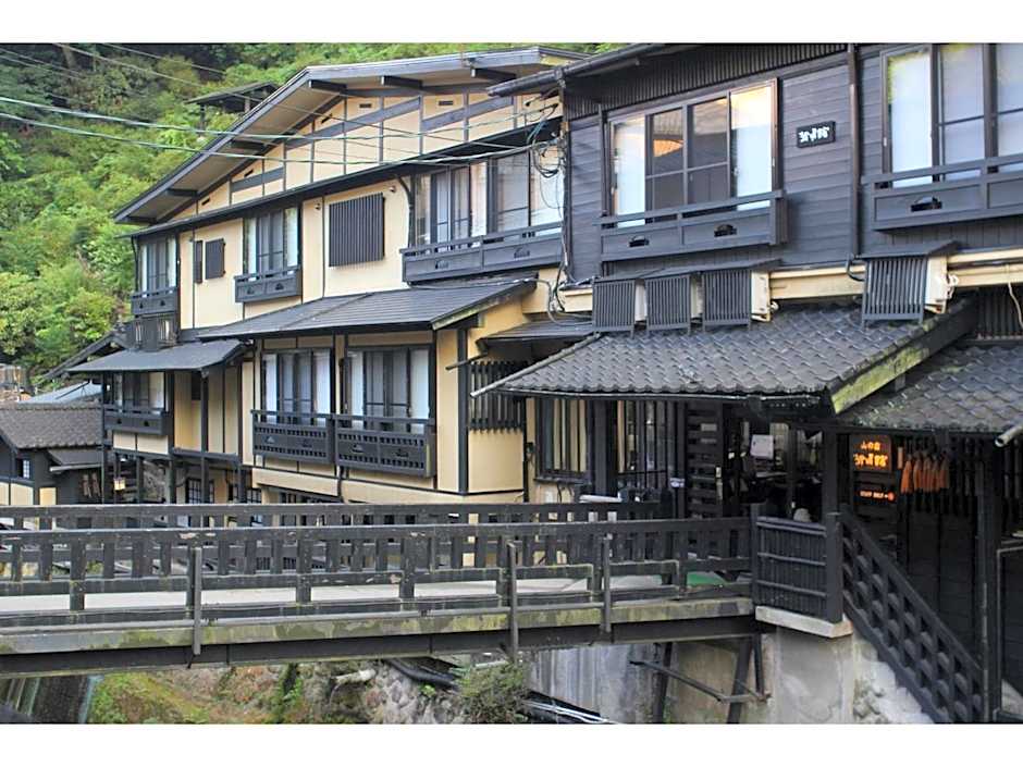 Kurokawa Onsen Yama no Yado Shinmeikan
