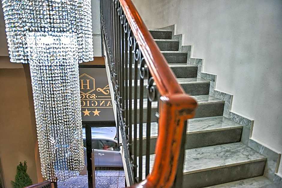 Hotel Angioino & Spa