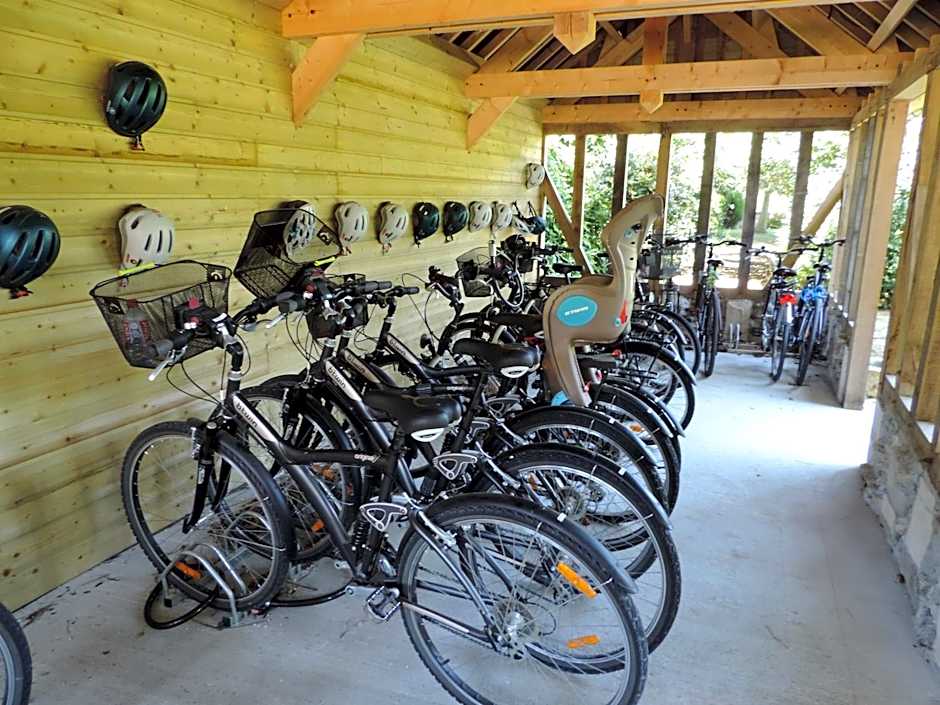 Chateau La Cheneviere