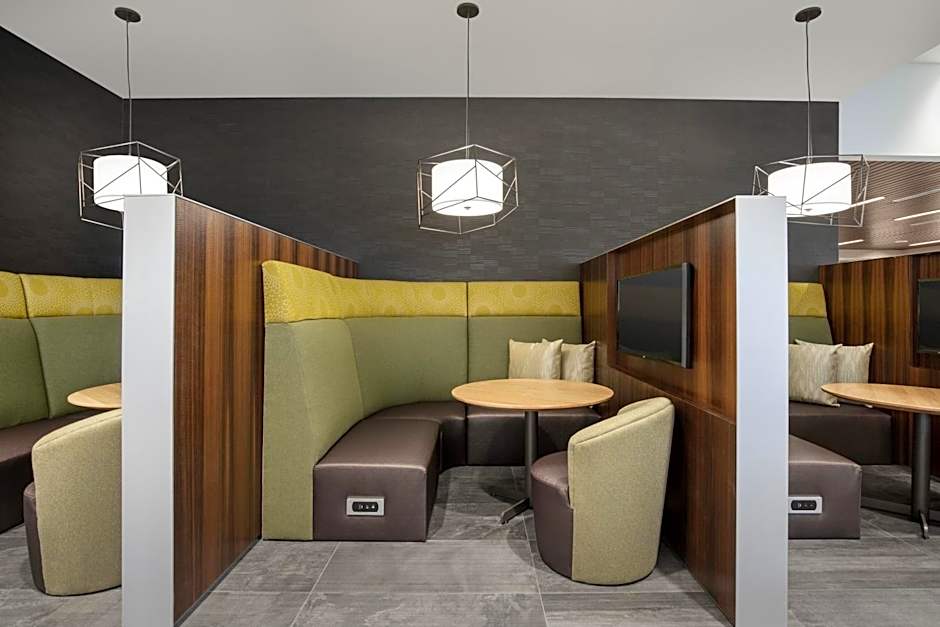 Courtyard by Marriott Nanaimo