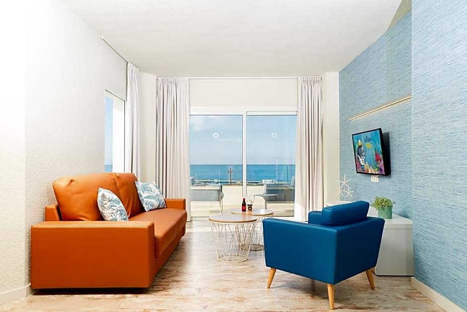 HOVIMA La Pinta Beachfront Family Hotel