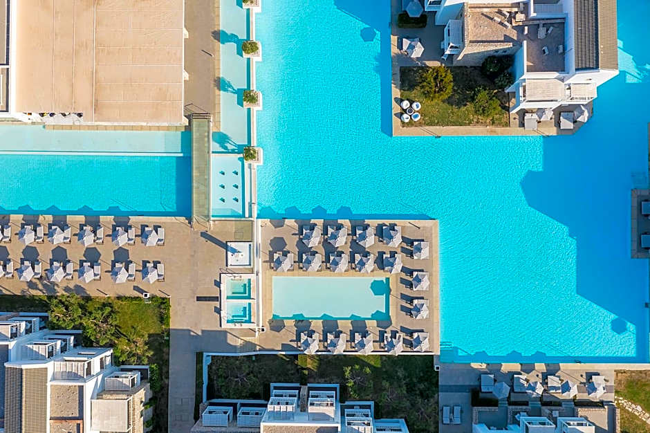 Diamond Deluxe Hotel - Adults Only