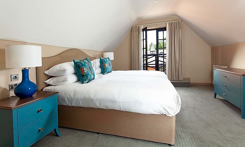 Foxhills Club & Resort