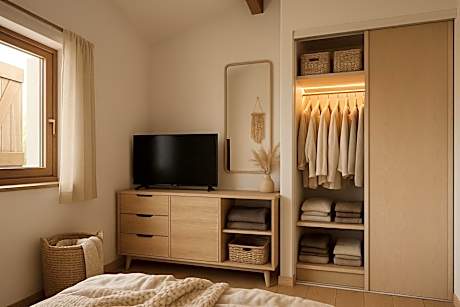 Classic Quadruple Room