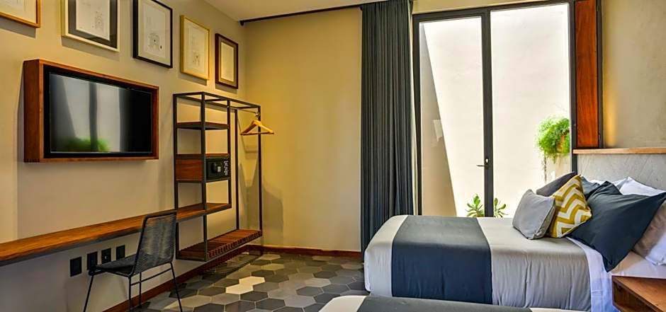 Hotel Criol