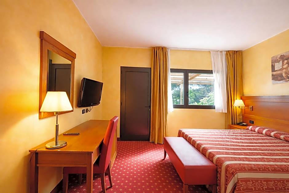 LVG Hotel Collection - Riz