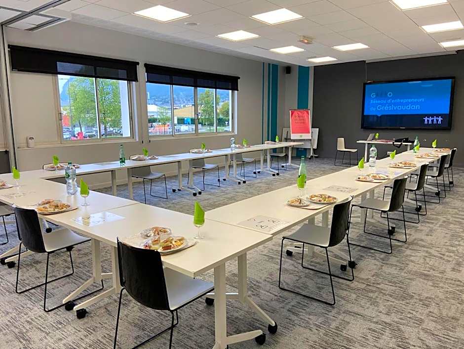 ibis Styles Crolles Grenoble A41