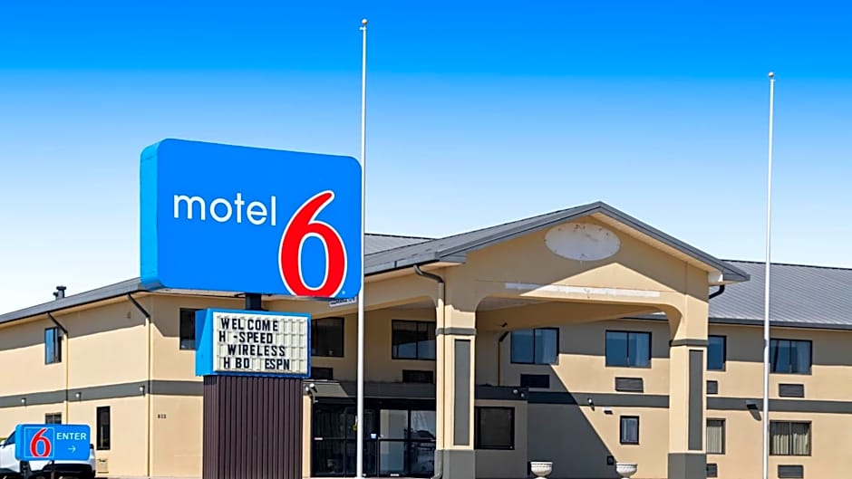 Motel 6 Prattville AL