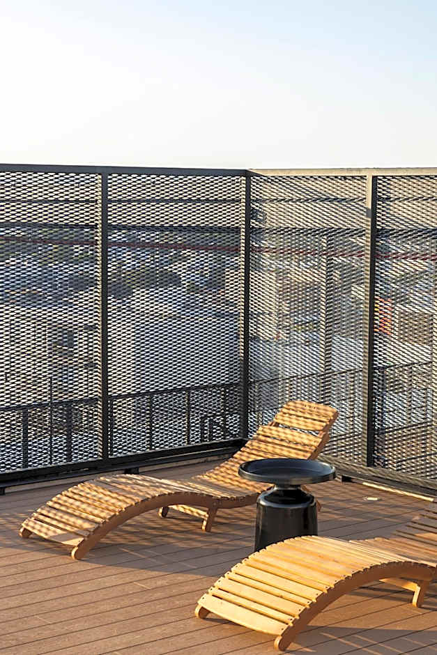 Paradise Flat Witgdl