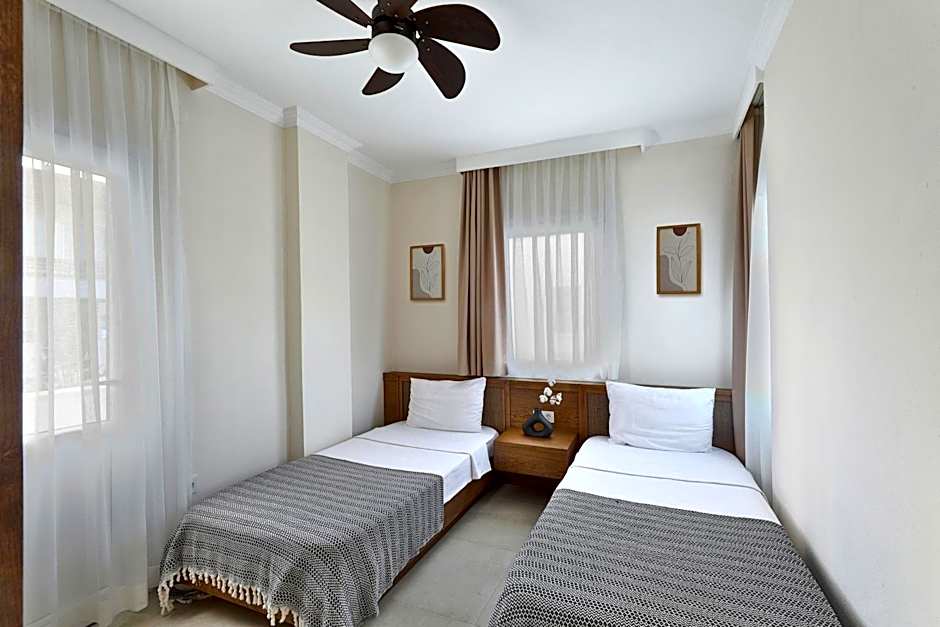 Lavinya Otel
