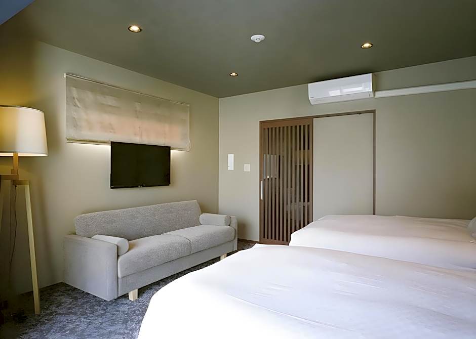Gucho-kun · Hotel Shochiku-un, Kyoto Shijo Karasuma