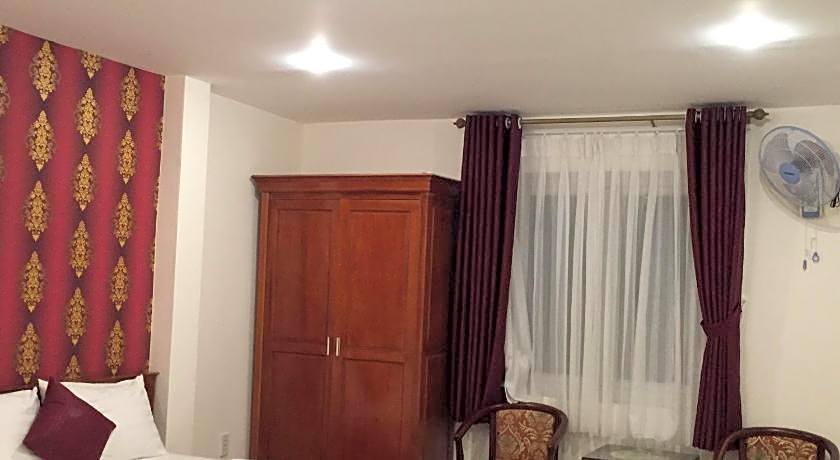 Huy Hoang Hotel - Tan Binh