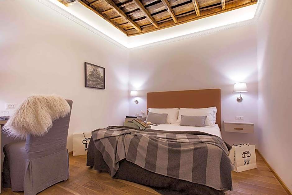 Giuturna Boutique Hotel