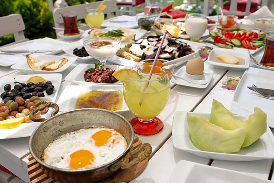 Grand Alaçatı Butik Hotel