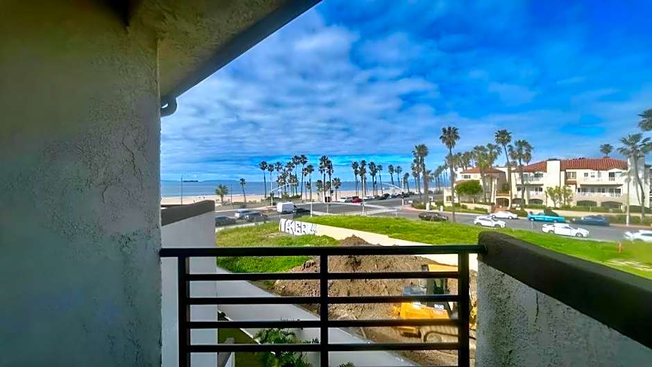 HUNTINGTON BEACH INN